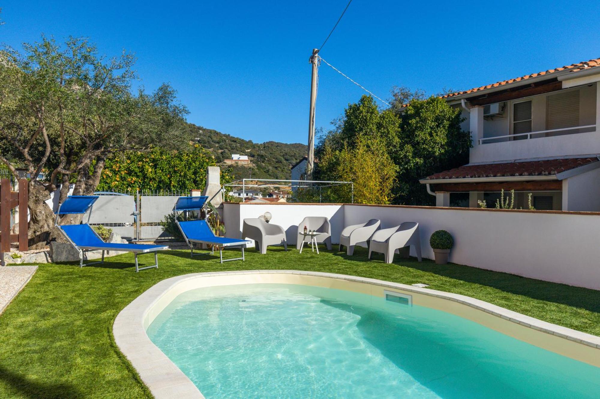 Bynos Pool - Primo Piano Appartement Santa Maria Navarrese Buitenkant foto