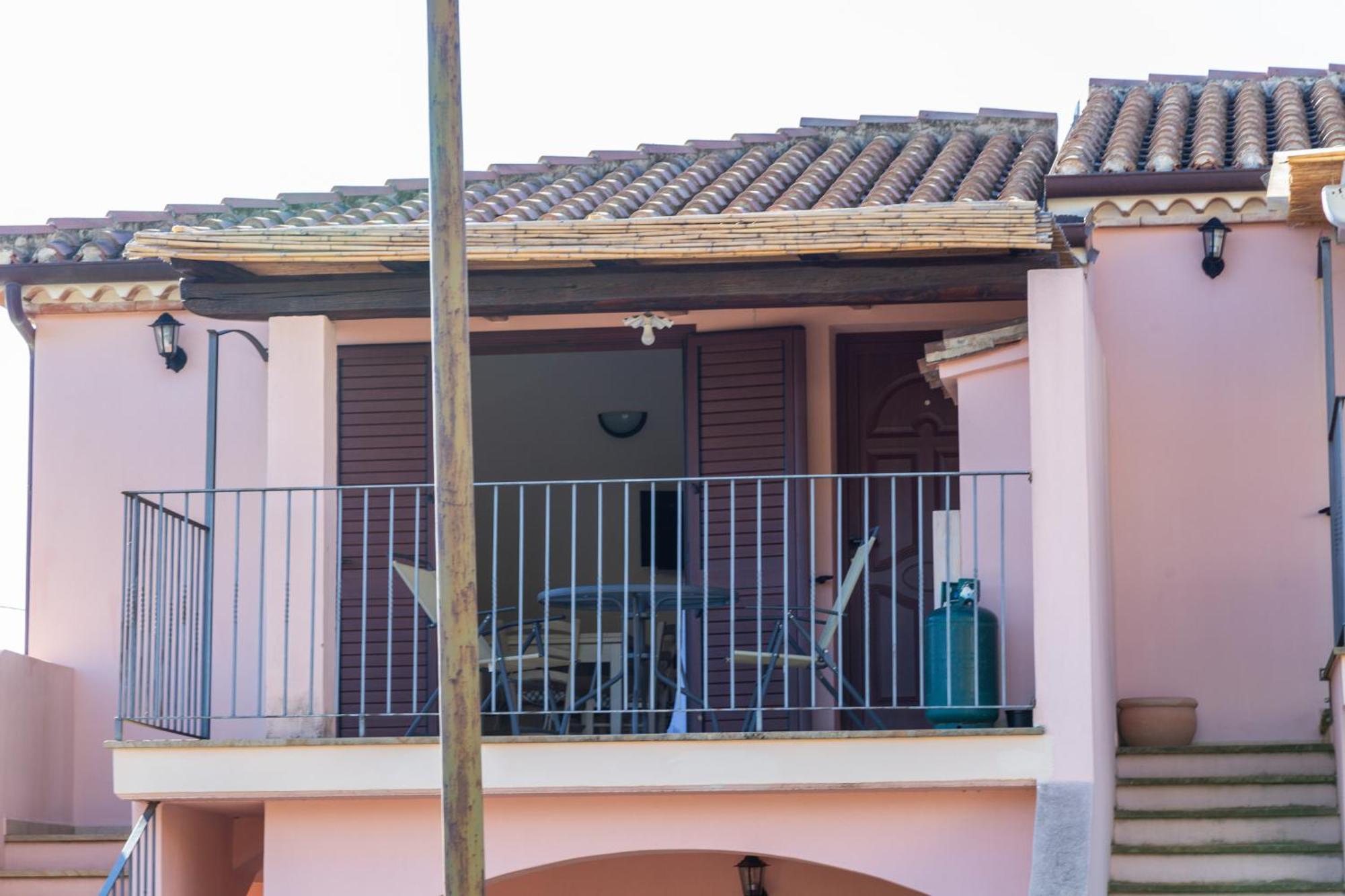 Bynos Pool - Primo Piano Appartement Santa Maria Navarrese Buitenkant foto